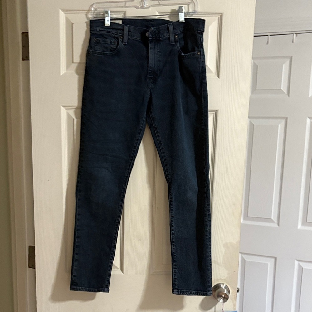 Levi's Men's Deep Blue Jeans